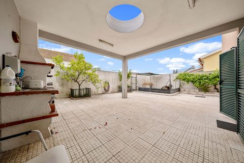 Villa i Montijo, Setubal, Montijo - € 540.000 | Ref: C0505-00390 - foto 33