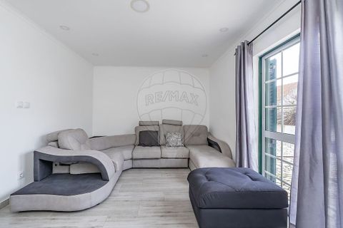 Villa em Vialonga, Lisbon, Vialonga - € 410.000 | Ref: PE-123751124-127 - foto 19