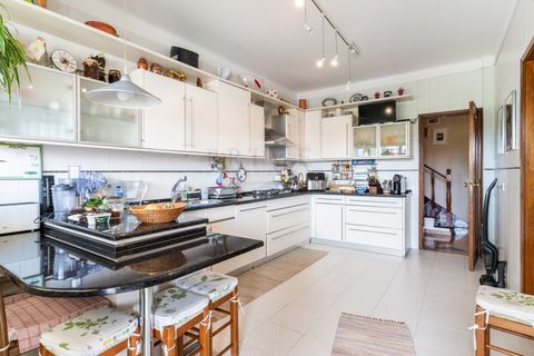 Villa en Carnaxide, Lisbon, Carnaxide - € 1.150.000 | Ref: CAS_852 - photo 7