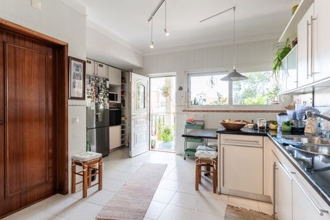 Villa en Carnaxide, Lisbon, Carnaxide - € 1.150.000 | Ref: CAS_852 - photo 8