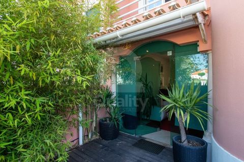 Villa a Montijo, Setubal, Montijo - € 534.900 | Ref: QRFD2459 - foto 2