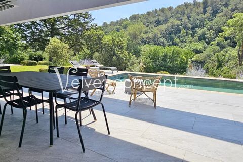 Villa i Valbonne, Alpes-Maritimes, Valbonne - € 2.690.000 | Ref: 3074-VLV - foto 4