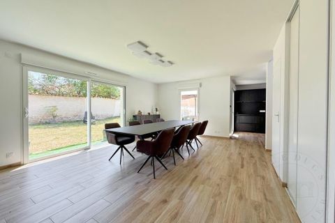 Villa a Chaponost, Rhone, Chaponost - € 720.000 | Ref: getkey_u_537281024 - foto 2