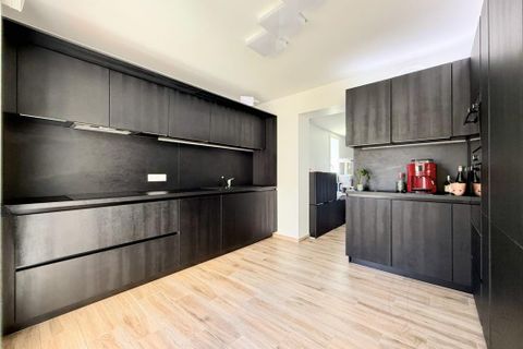 Villa a Chaponost, Rhone, Chaponost - € 720.000 | Ref: getkey_u_537281024 - foto 4