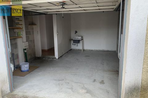 Villa a Pertuis, Vaucluse, Pertuis - € 1.600/mes | Ref: getkey_u_537844091 - foto 8