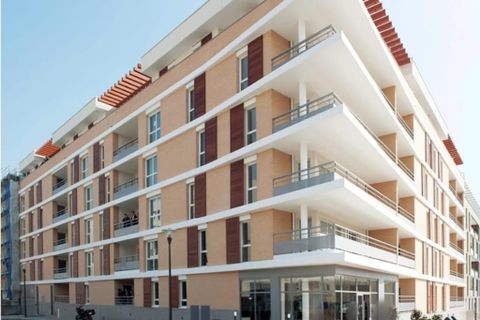 Lejlighed i Cergy, Val-d'Oise, Cergy - € 219.000 | Ref: getkey_u_509265215 - foto 1