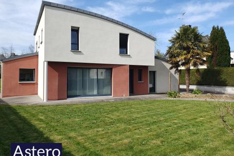 Villa in Loudeac, Cotes-d'Armor, Loudeac - € 324.900 | Ref: getkey_u_537674228 - foto 11