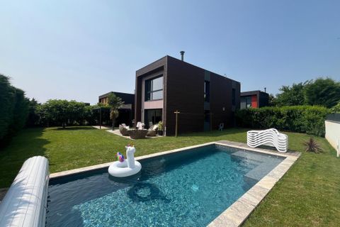 Villa en Pusignan, Rhone, Pusignan - € 449.000 | Ref: getkey_u_476242700 - photo 1