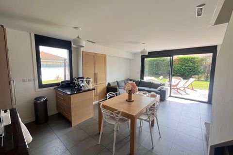 Villa en Pusignan, Rhone, Pusignan - € 449.000 | Ref: getkey_u_476242700 - photo 8
