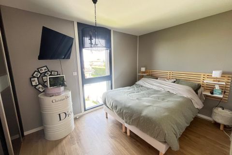 Villa en Pusignan, Rhone, Pusignan - € 449.000 | Ref: getkey_u_476242700 - photo 13