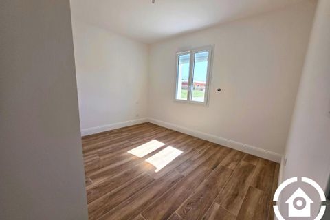 Villa a Chateaubernard, Charente, Chateaubernard - € 289.900 | Ref: getkey_u_537316577 - foto 12