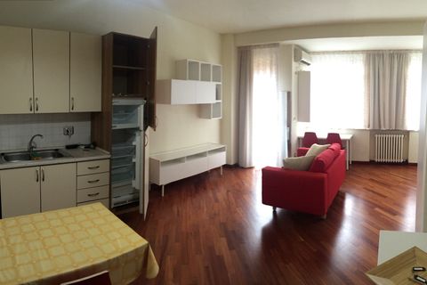 Apartament a Pisa, Pisa, Pisa - € 600/mes | Ref: a15671 - foto 8