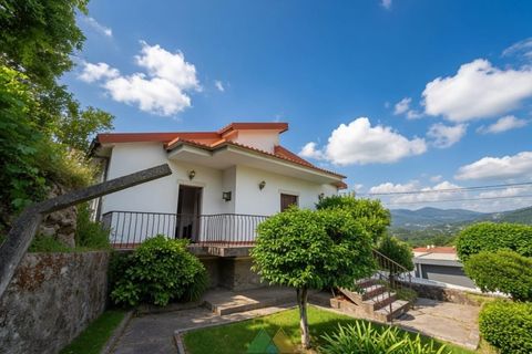 Villa i Arcos de Valdevez, Viana do Castelo, Arcos de Valdevez - € 255.000 | Ref: AVV-028-013 - foto 1