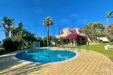 Villa a Almancil, Faro, Almancil - € 3.500/mes | Ref: VILA JELYLIZ - foto 2