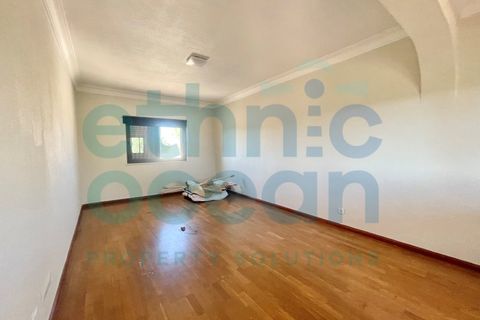 Villa a Almancil, Faro, Almancil - € 3.500/mes | Ref: VILA JELYLIZ - foto 25