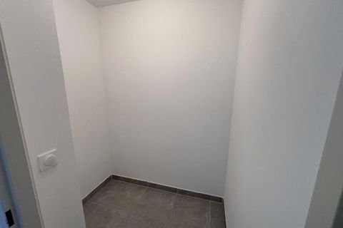 Leilighet i Marseille, Bouches-du-Rhone, Marseille - € 379 814 | Ref: OKM13009T3B334SM - foto 12