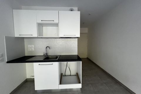 Leilighet i Marseille, Bouches-du-Rhone, Marseille - € 224 555 | Ref: OKM13009T1B023SM - foto 12