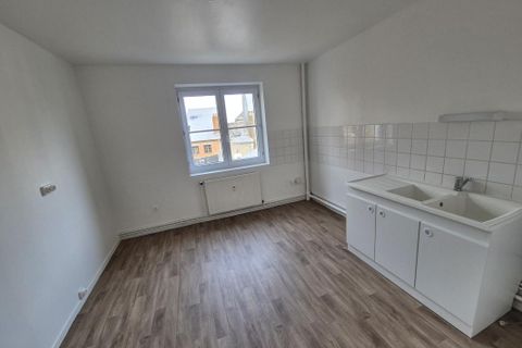 Wohnung in Rocroi, Ardennes, Rocroi - € 607/Monat | Ref: 012013-01-01-0232 - Foto 2