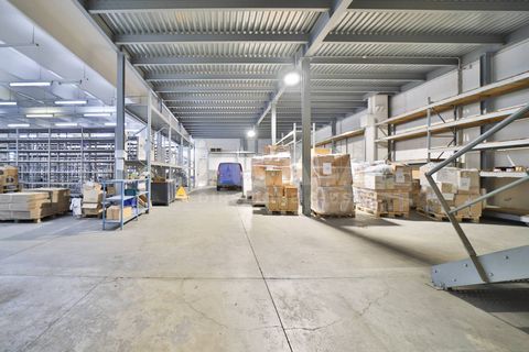 Erhvervsejendom i Vimercate, Monza and Brianza, Vimercate - € 8.500/måned | Ref: CAP.VIMERCATE-TS8500A - foto 37