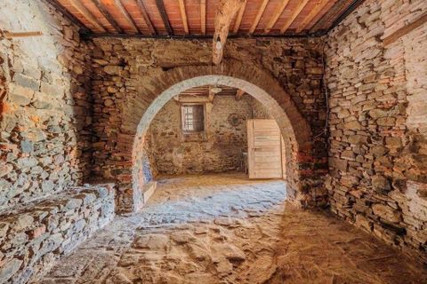Villa en Bucine, Arezzo, Bucine - € 95.000 | Ref: R07233CURH-1373310 - photo 22