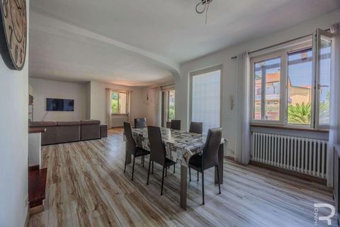 Villa a Montignoso, Massa and Carrara, Montignoso - € 780.000 | Ref: R07247CAVI-1373539 - foto 18