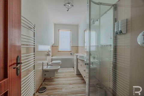 Villa a Montignoso, Massa and Carrara, Montignoso - € 780.000 | Ref: R07247CAVI-1373539 - foto 39