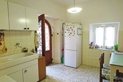 Villa in Comano, Massa and Carrara, Comano - € 70.000 | Ref: 518-1375301 - foto 11