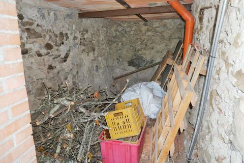 Villa a Aulla, Massa and Carrara, Aulla - € 70.000 | Ref: 396B-1376056 - foto 30