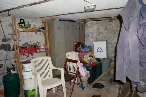 Villa a Aulla, Massa and Carrara, Aulla - € 70.000 | Ref: 396B-1376056 - foto 35