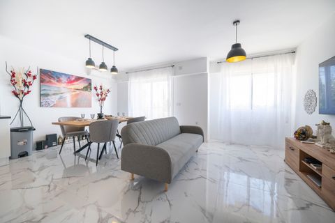 Apartamento en Punta Prima, Alicante, Punta Prima - € 245.000 | Ref: 739279 - photo 3
