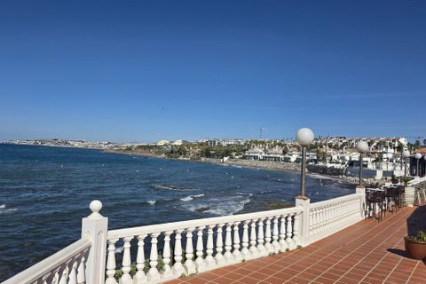 Villa i Mijas Costa, Malaga, Mijas Costa - € 399.995 | Ref: R5425045 - foto 40
