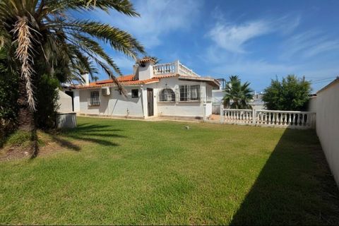 Villa i Fuengirola, Malaga, Fuengirola - € 399.995 | Ref: R5426041 - foto 3