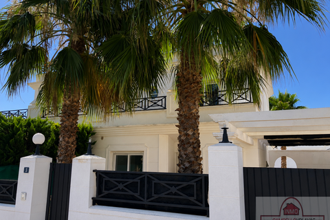 Villa i La Nucia, Alicante, La Nucia - € 285.000 | Ref: 1734-11-817640000 - foto 1
