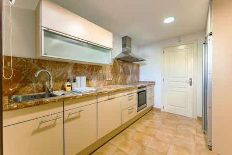 Byhus i El Paraiso, Malaga, El Paraiso - € 895.000 | Ref: R5425225 - foto 11