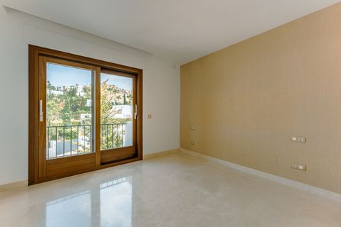 Byhus i El Paraiso, Malaga, El Paraiso - € 895.000 | Ref: R5425225 - foto 15