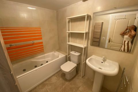 Lejlighed i Fuengirola, Malaga, Fuengirola - € 450.000 | Ref: R4753321 - foto 24