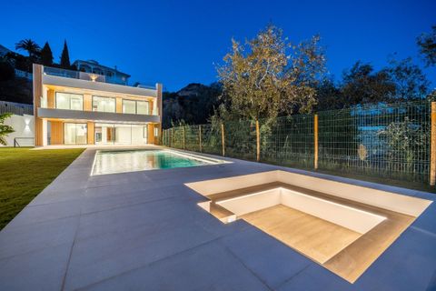 Villa a La Capellania, Malaga, La Capellania - € 2.150.000 | Ref: R4125199 - foto 5