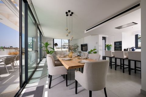Penthouse i Fuengirola, Malaga, Fuengirola - € 1.395.000 | Ref: R5135473 - foto 9