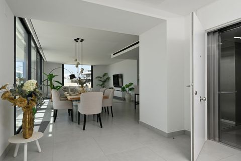 Penthouse i Fuengirola, Malaga, Fuengirola - € 1.395.000 | Ref: R5135473 - foto 12
