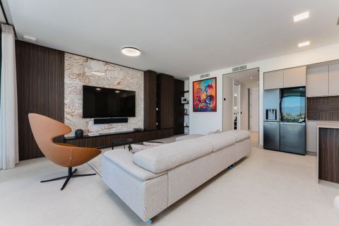 Lejlighed i Cabopino, Malaga, Cabopino - € 2.080.000 | Ref: R5173495 - foto 11