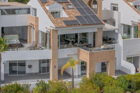 Villa i Benalmadena, Malaga, Benalmadena - € 1.295.000 | Ref: R5154784 - foto 4