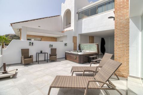 Villa i Benalmadena, Malaga, Benalmadena - € 1.295.000 | Ref: R5154784 - foto 27