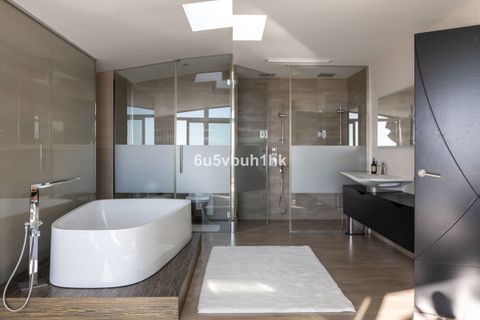 Villa i Benalmadena, Malaga, Benalmadena - € 4.600.000 | Ref: R5272795 - foto 36