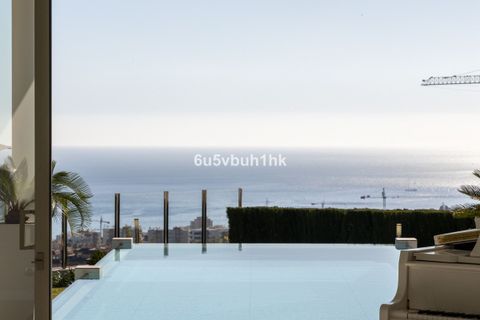Villa i Benalmadena, Malaga, Benalmadena - € 4.600.000 | Ref: R5272795 - foto 48