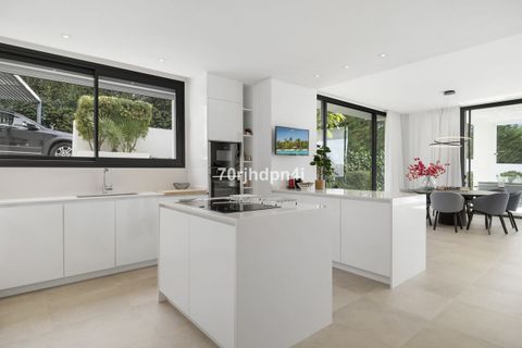 Haus in Marbella, Malaga, Marbella - € 3.150.000 | Ref: R5287207 - Foto 10