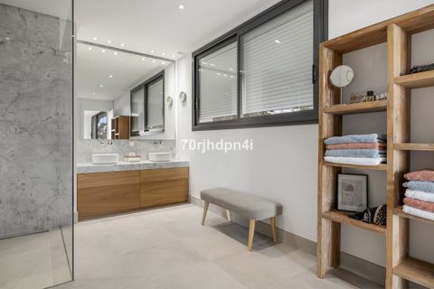 Haus in Marbella, Malaga, Marbella - € 3.150.000 | Ref: R5287207 - Foto 45