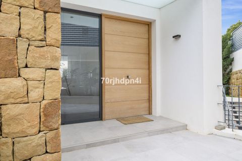 Haus in Marbella, Malaga, Marbella - € 3.150.000 | Ref: R5287207 - Foto 50