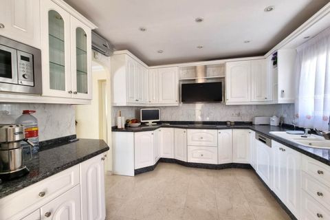 Villa i Benalmadena, Malaga, Benalmadena - € 1.890.000 | Ref: R5314720 - foto 13