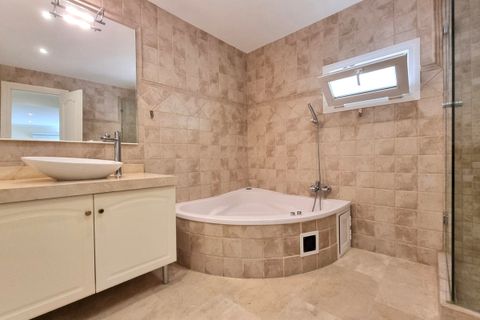 Villa i Benalmadena, Malaga, Benalmadena - € 1.890.000 | Ref: R5314720 - foto 26
