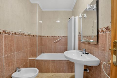 Villa i Playa Flamenca, Alicante, Playa Flamenca - € 269.000 | Ref: 13990 - foto 16